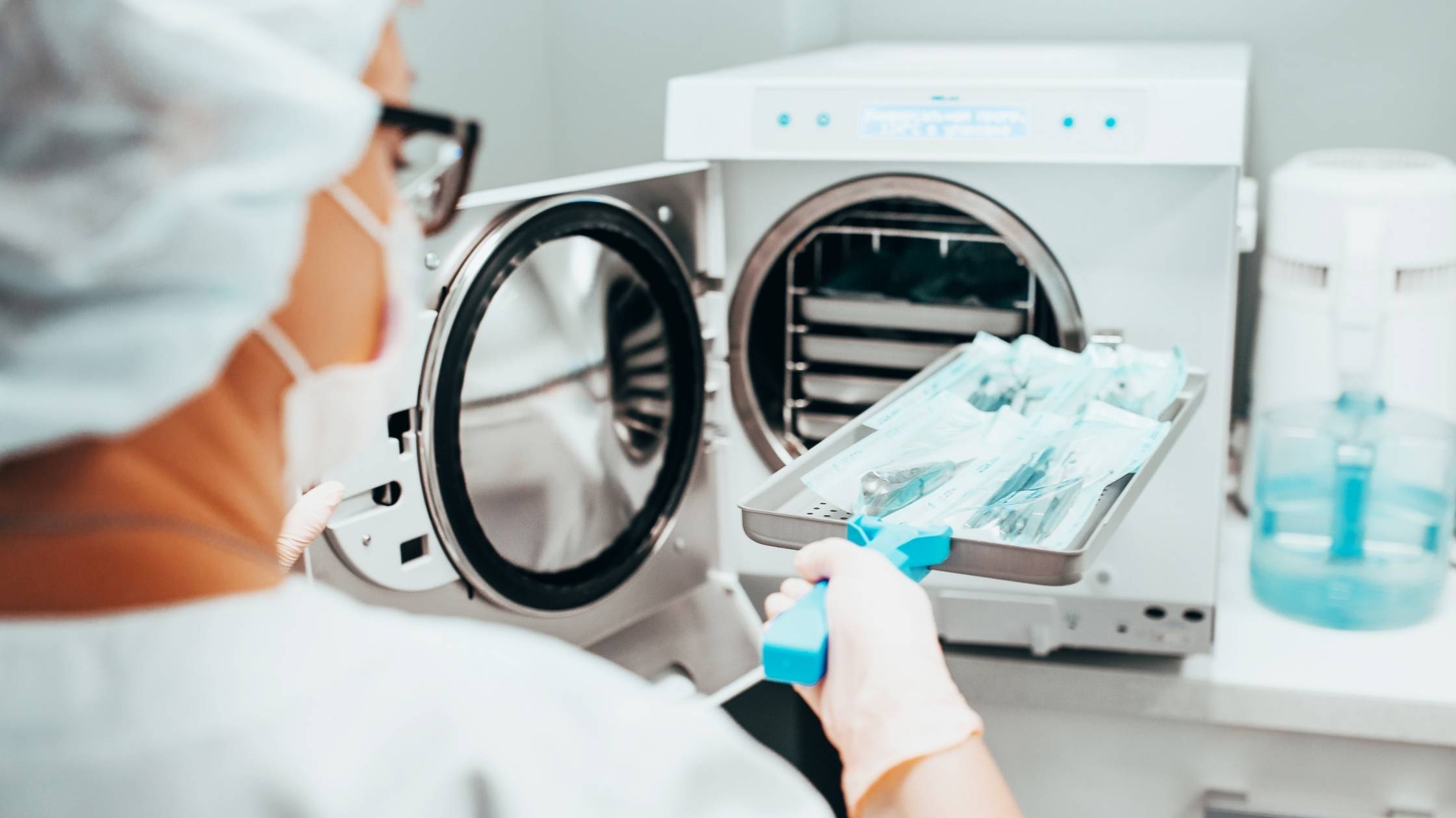Autoclave: Segurança na Esterilização para Salões, Clínicas e Consultórios