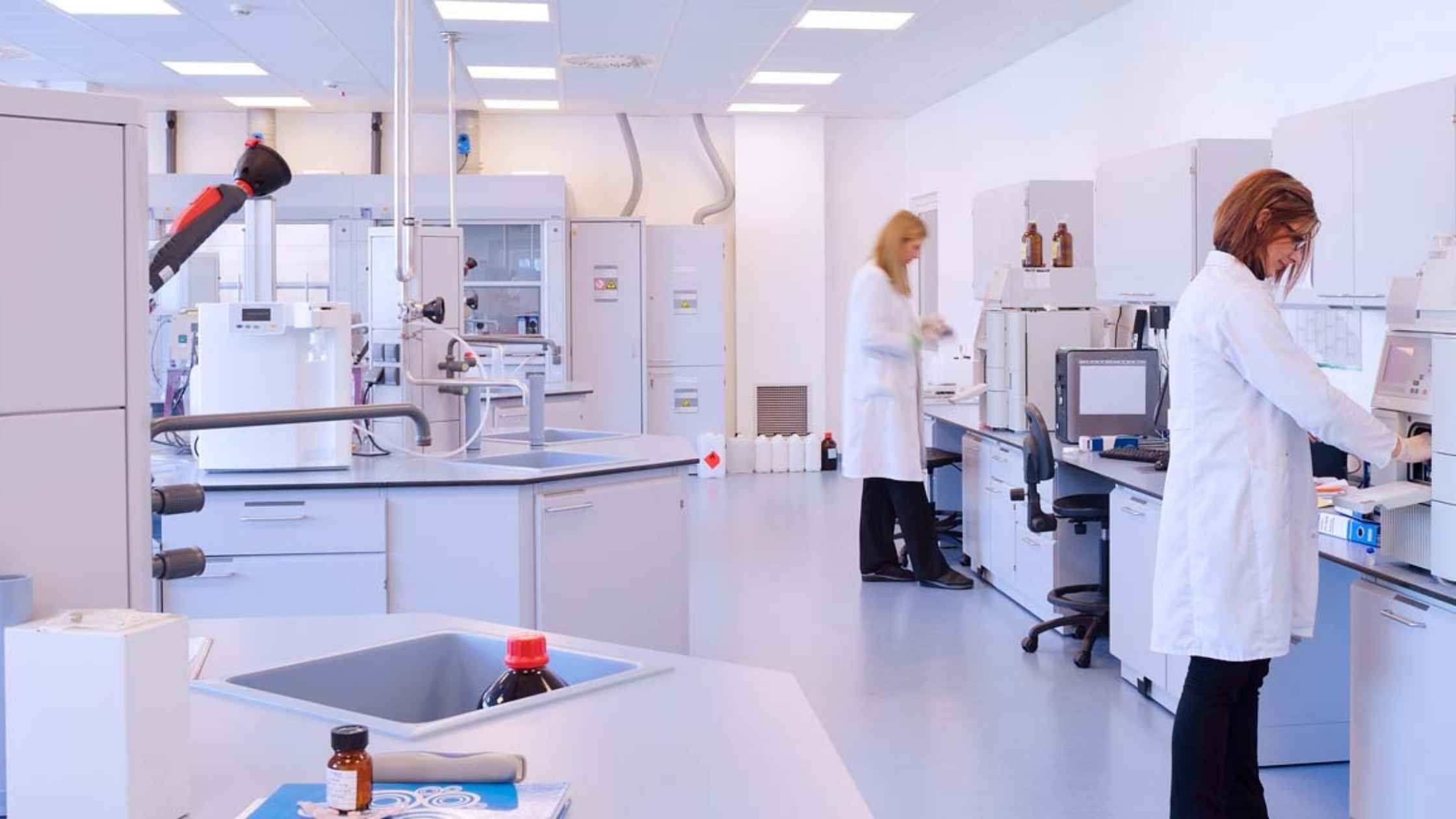 Normas que impactam laboratórios clínicos: ISO/IEC 17025, Inmetro e rastreabilidade